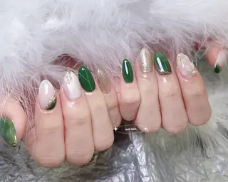 ネイル 🫧NUR NAIL✨のネイルデザイン