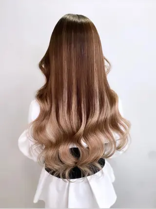 ショート 💎馴染むエクステ ×カラーTOMO💎のヘアスタイル