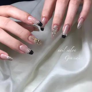 ネイル Gracias. rieのネイルデザイン