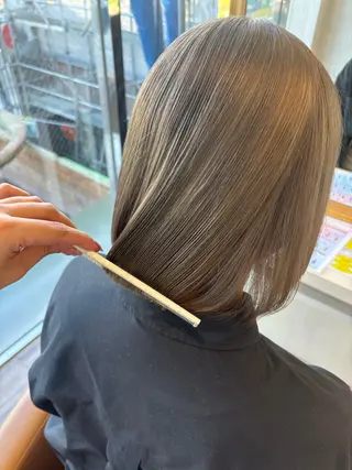 ショート カラー yui🥀/ボブ /ブリーチなしカラーのヘアスタイル