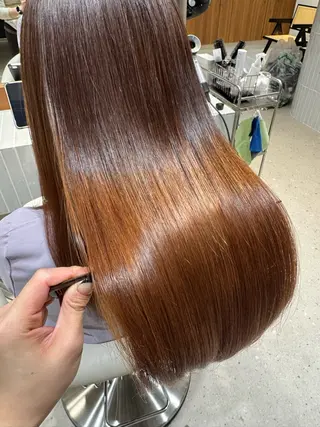 ロング Ence 銀座所属・植木 まりなのヘアスタイル