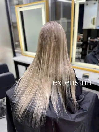 ロング カラー エクステ🩵ブリーチ 韓国ヘア🩵KAEのヘアスタイル