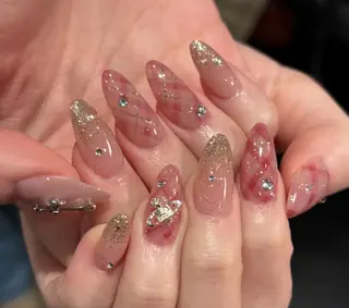 ネイル エリ🫧 nail池袋東口のネイルデザイン
