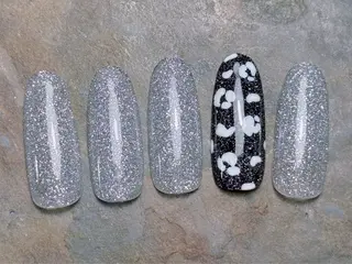 ネイル マジックミラー所属・マジック ミラーのネイルデザイン