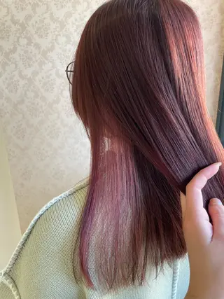 カラー ヒヨシ ルナのヘアスタイル