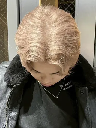 メンズ ARCANAブリーチ レイヤーカット/原宿のヘアスタイル