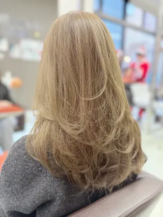 ロング wil西宮レイヤー 西村徹のヘアスタイル