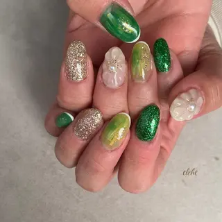 ネイル Rio 𓍼のネイルデザイン