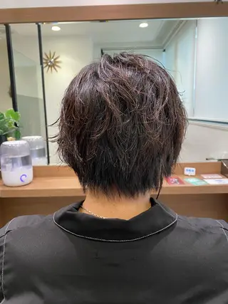 ミディアム パーマ メンズ メンズ特化型美容師 栗山勇人のヘアスタイル