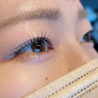 マツエク・マツパ Maison de Lily所属・岡山まつ毛サロン 【Lily】ユリのマツエク・マツパデザイン