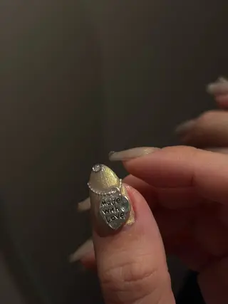 ネイル MAQUM所属・K. Yukoのネイルデザイン