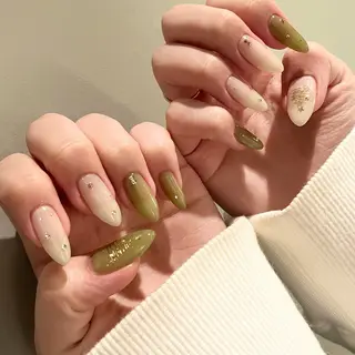 ネイル ウシク ミユキのネイルデザイン