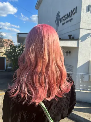 ロング カラー 前田 香恋のヘアスタイル