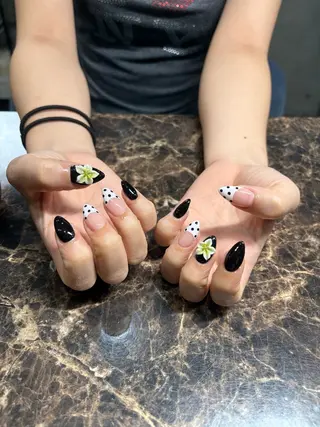 ネイル IROHA Nail 矢掛萌子のネイルデザイン