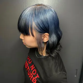 ショート カラー ★デザインカラー ハイトーン ももか★のヘアスタイル