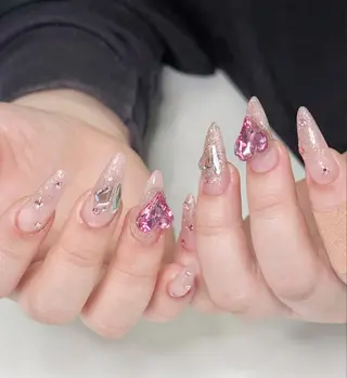 ネイル Lyna 池袋のネイルデザイン