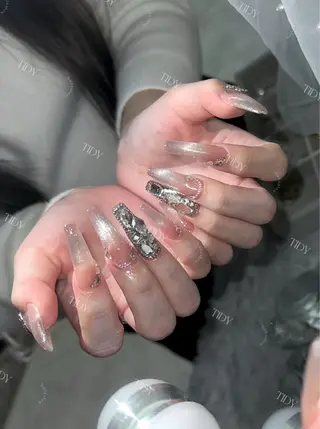 ネイル TIDY .のネイルデザイン