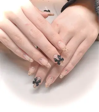 ネイル ecru Nailのネイルデザイン