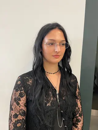 ロング MEY Kyoto所属・海外風⚡️/艶カラー 🎀/フェンのヘアスタイル