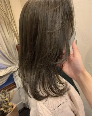 ミディアム カラー luve heart's And Be minamisemba所属・脇坂 佳世の眉毛・アイブロウイメージ