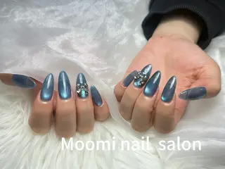 ロング Moomi nail salonのネイルデザイン