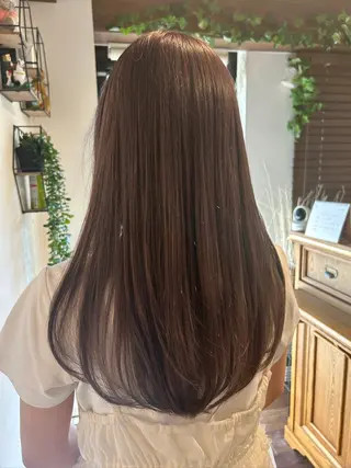 カラー Beauty SPREAD所属・上野 紗季のマツエク・マツパデザイン