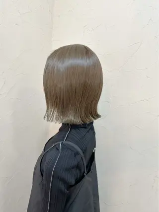 ミディアム カラー 高柳 麻美のヘアスタイル