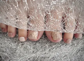 ネイル I-nailロング /ワンホン/キラキラのネイルデザイン