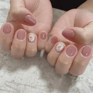 ネイル 吉岡 裕子のネイルデザイン