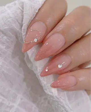 ネイル JISOO ANA.CHUOのネイルデザイン