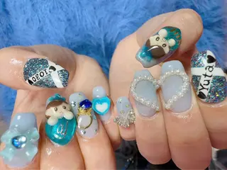 ネイル Nail Atelier IamI所属・アイアムアイ 大村磨衣のネイルデザイン