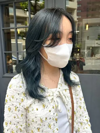 カラー ROCCOeast Rukaのヘアスタイル