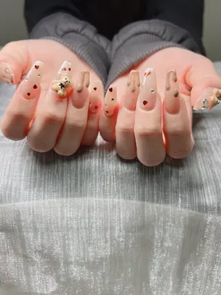 ネイル Lee Nailsのネイルデザイン