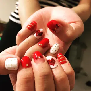 ネイル LOVEnail tomoのネイルデザイン