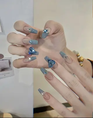 ネイル AB マツエクネイルサロンのネイルデザイン