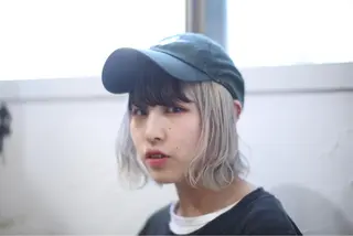 ショート カラー クオーレ hairのヘアスタイル