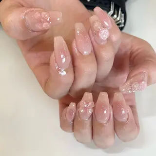 ネイル Nail Salon Gummi.のネイルデザイン