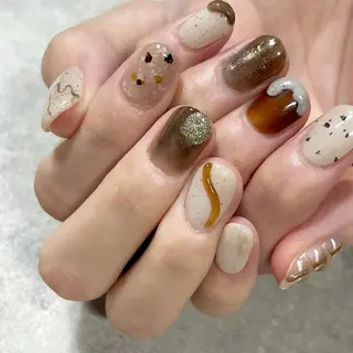 ネイル 東 千夏のネイルデザイン