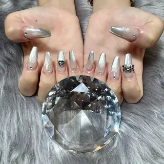 ネイル ドリスネイルサロン所属・Doris Nail Salonのネイルデザイン