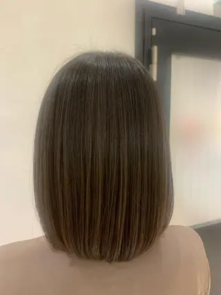 ミディアム 伊藤 優希のヘアスタイル