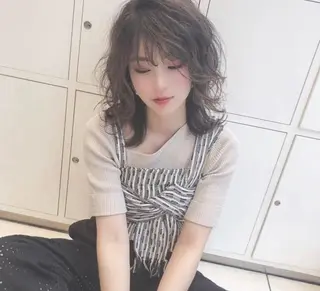 ミディアム カラー KAEDE🎀 ジャニオタ美容師のヘアスタイル