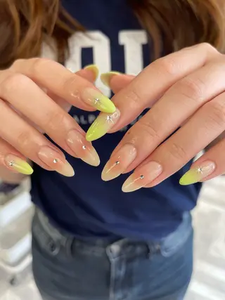 ネイル ユナ🌙 nailのネイルデザイン