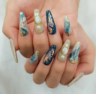 ネイル 河野ちえ (雑誌掲載サロン)のネイルデザイン