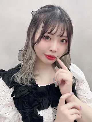 セミロング カラー ヘアアレンジ 🎀透明感 カラー🎀ミズキのヘアスタイル