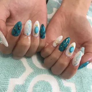ネイル SHINE NAILのネイルデザイン