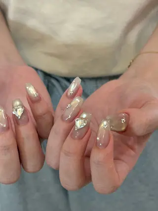 ネイル Ami 🦥のネイルデザイン