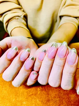 ネイル ECLAT エクラ所属・寺山 千鶴のネイルデザイン