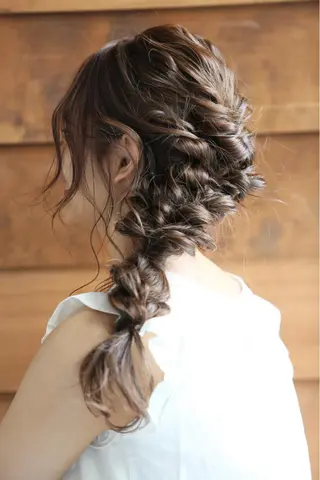 ロング ヘアアレンジ 樋渡 侑希のヘアスタイル