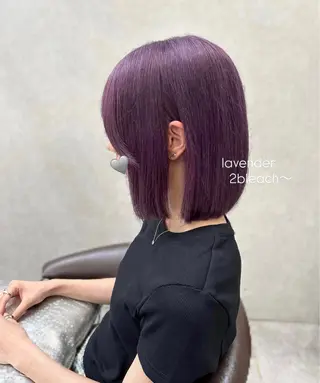 ミディアム karin ボブハイトーンのヘアスタイル