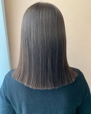 ミディアム カラー hub hair レイヤー/透明感のヘアスタイル